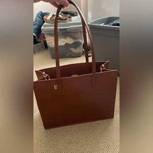 Beis work tote! I absolutely love this bag it’s in great condition